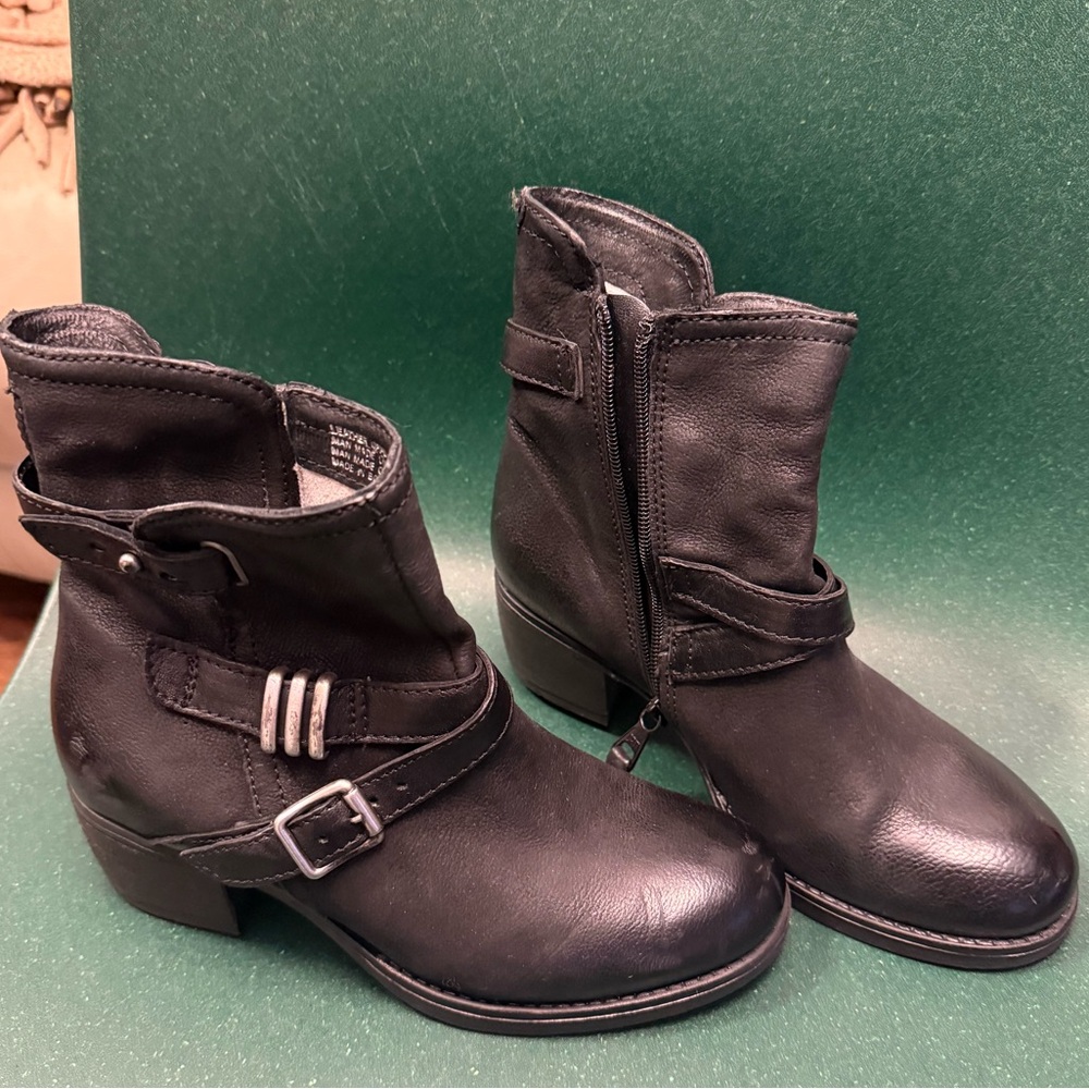 Mix Mooz Griffin Black Leather Boots Booties with Buckle 36/6